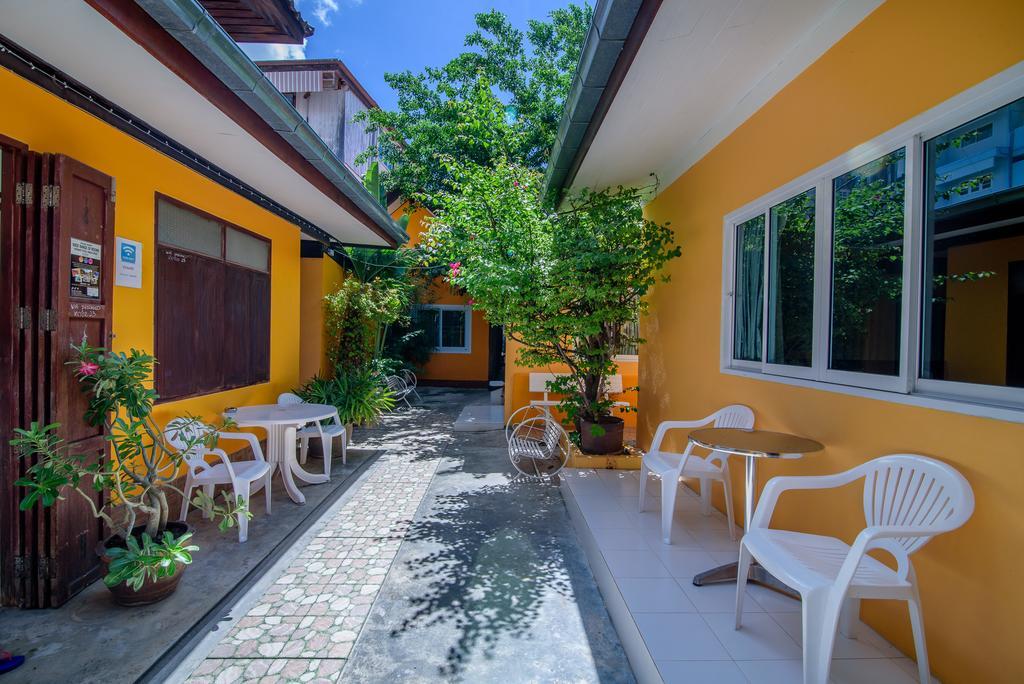 Victor Guesthouse HHQ Exterior photo