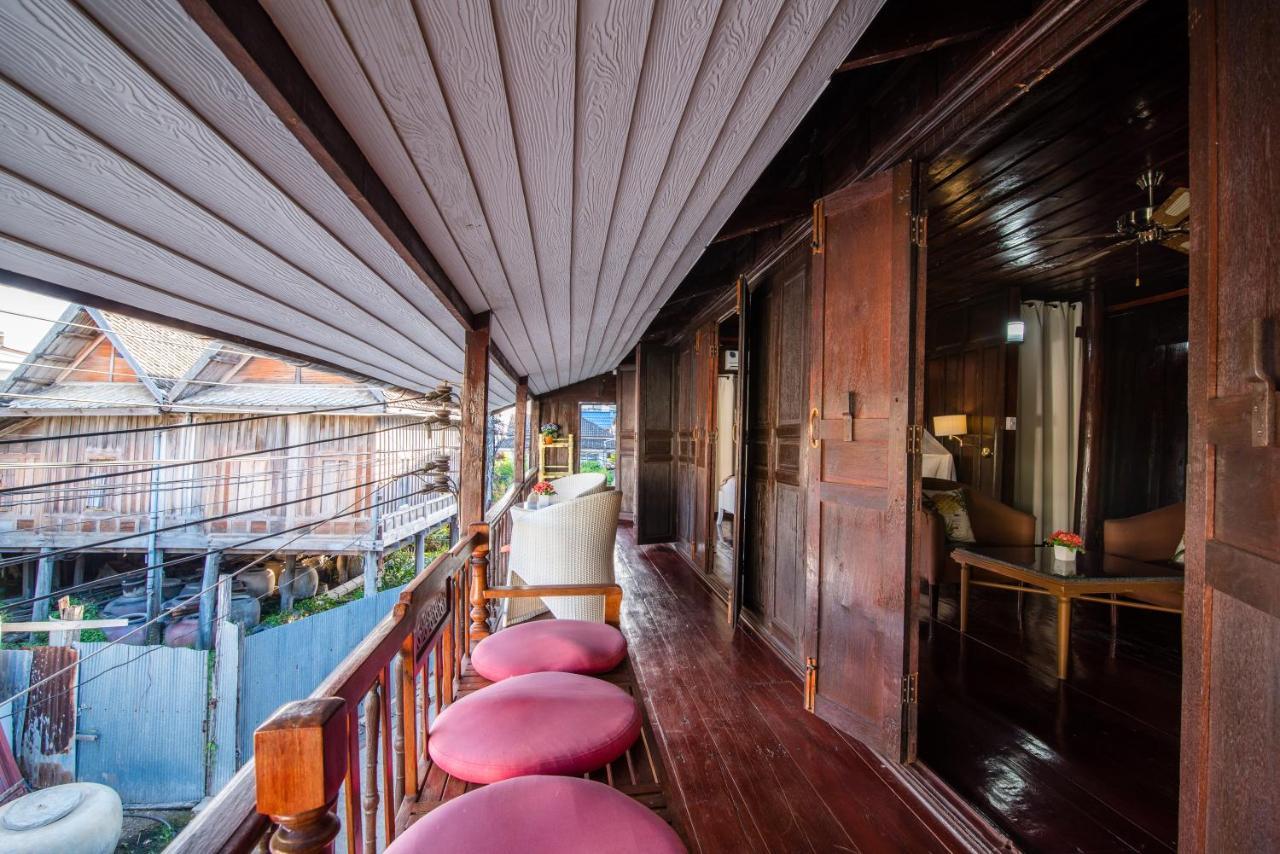 Victor Guesthouse HHQ Exterior photo